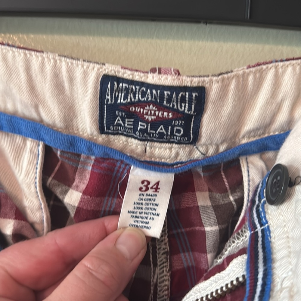 🩳🍷🧢🍨Men's Plaid Shorts -burgundy, white and blue - Picture 4 of 8